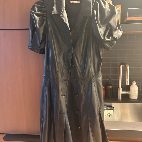 Alice & Olivia - OFRA VEGAN LEATHER MINI DRESS WITH TIE BELT - Picture 4 of 4